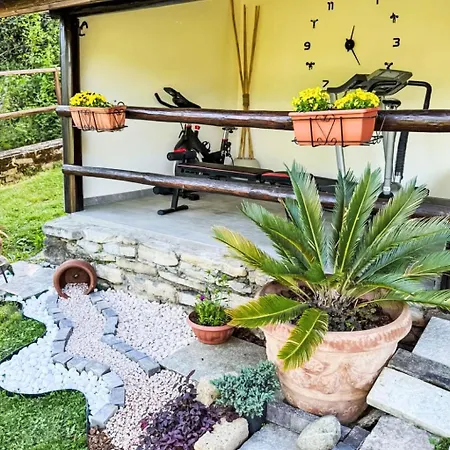 シャレー Il Poggio Del Castagno By Interhome