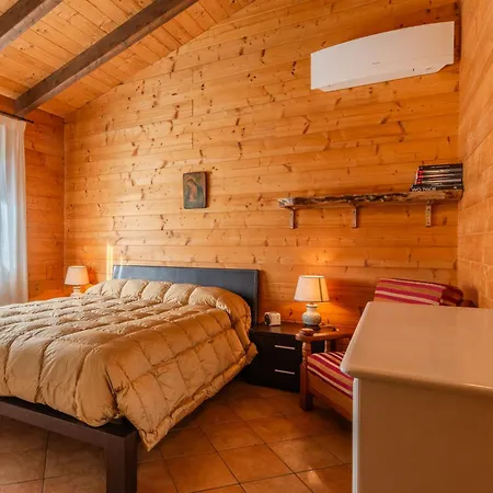 Il Poggio Del Castagno By Interhome *